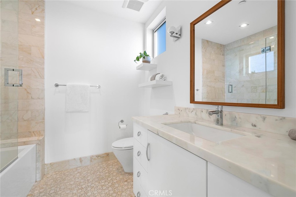 Balboa Island - Main Island (BALM) - Residential