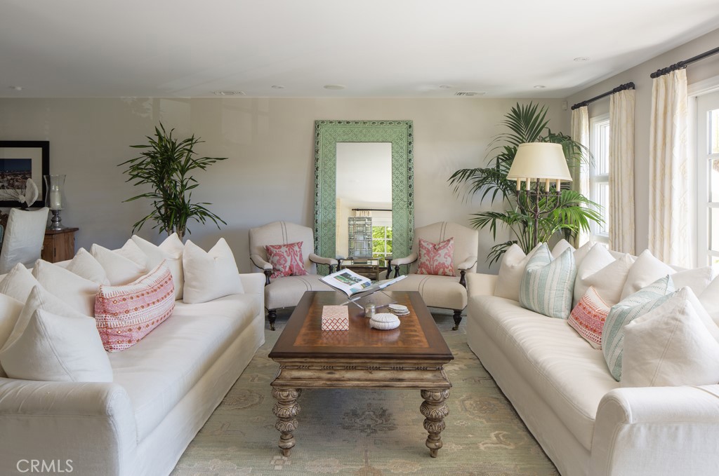 Corona del Mar South of PCH (CDMS) - Residential Lease