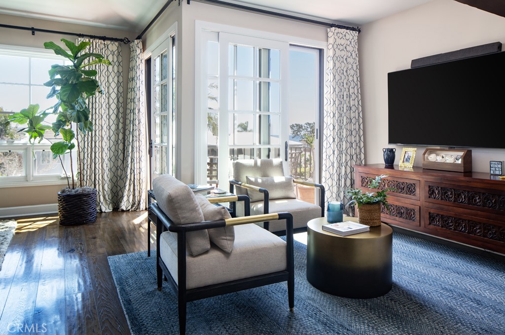 Corona del Mar South of PCH (CDMS) - Residential Lease