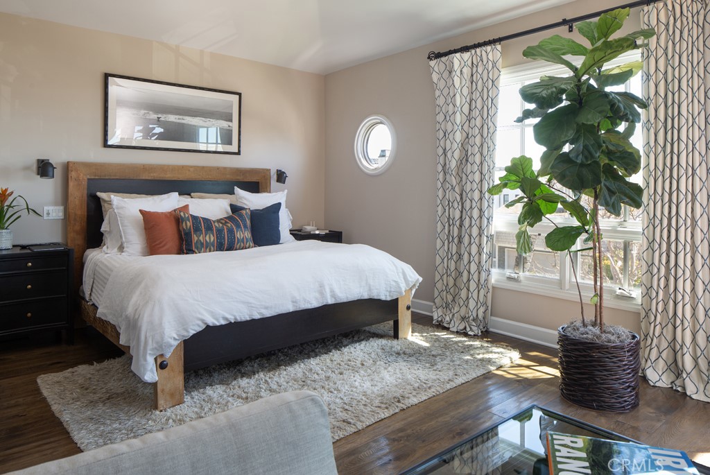 Corona del Mar South of PCH (CDMS) - Residential Lease