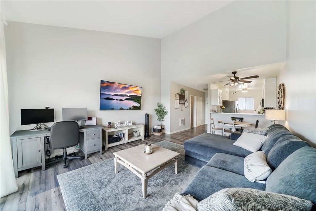 listing image 130723151970918322122