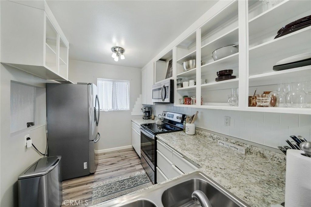 listing image 130727101525033546159