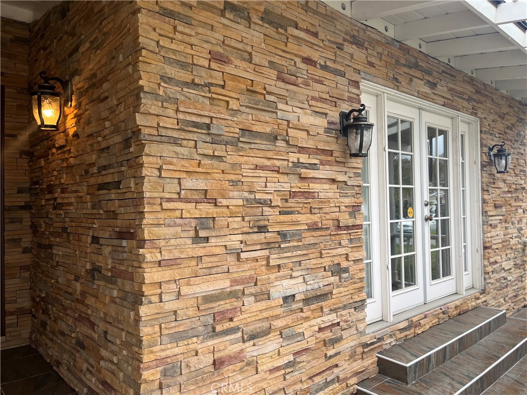 23518 Ladeene Avenue