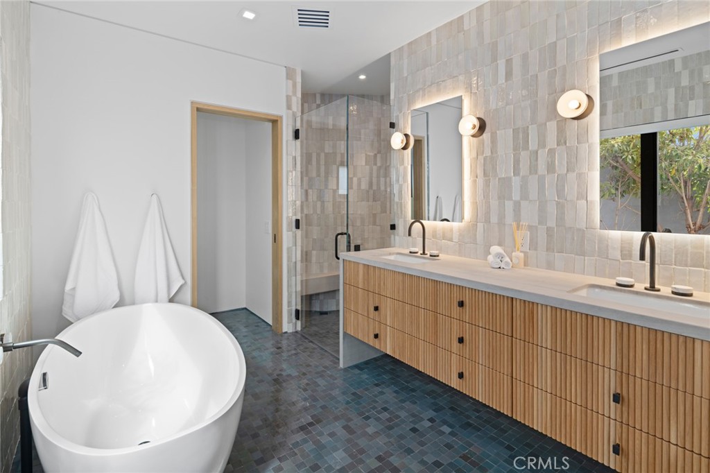 Alta Vista (AV) - Residential