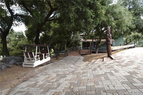 A home in Lake Elsinore