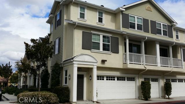 Welcome home to this wonderful 2 bedroom, 2.5 bath highly upgraded end unit in the heart of Irvine. This home features 2 master suites with tons of storage and an bright modern kitchen. Kitchen is light and bright and open to dining area and living room. The unit comes with a spacious 2 car direct access garage. This home comes with refrigerator, washer, dryer and some basic furniture. Enjoy Columbus Grove's upscale amenities: Community pools, spa, clubhouse, outdoor dining/BBQ area and much more. Convenient located close to entertainment, shopping, restaurants. Irvine Unified School District