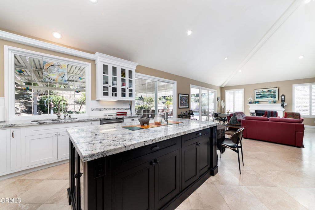6428 Armitos Drive