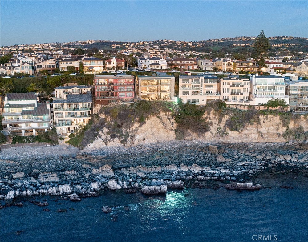 Corona del Mar South of PCH (CDMS) - Residential