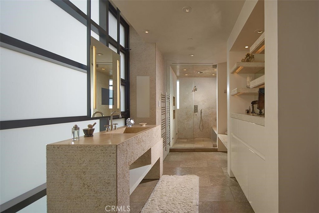 Corona del Mar South of PCH (CDMS) - Residential