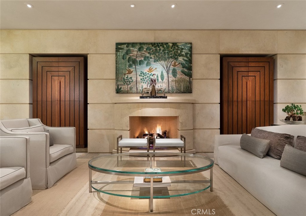 Corona del Mar South of PCH (CDMS) - Residential