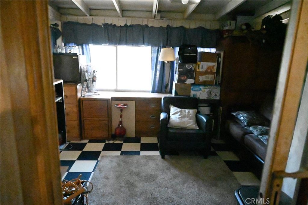 listing image 130727894725430027002