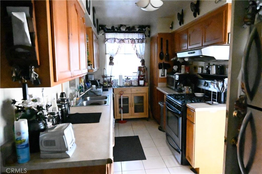 listing image 130727212540790599418