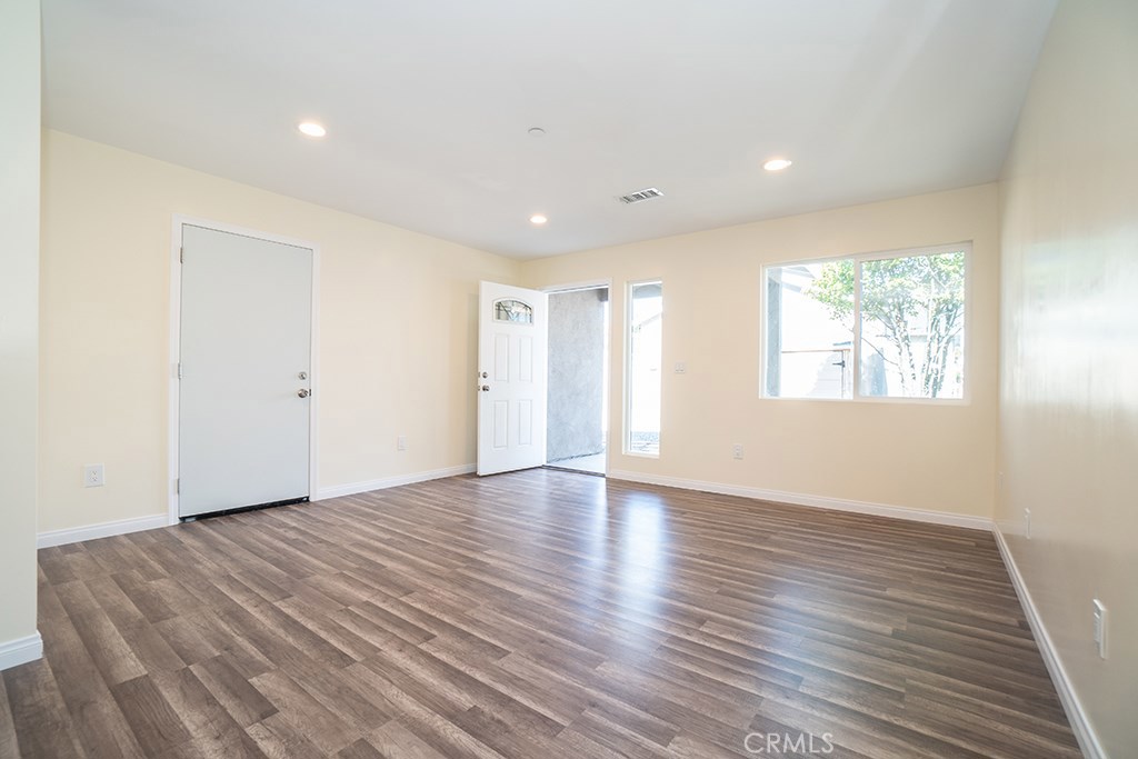 4232 W 165th Street