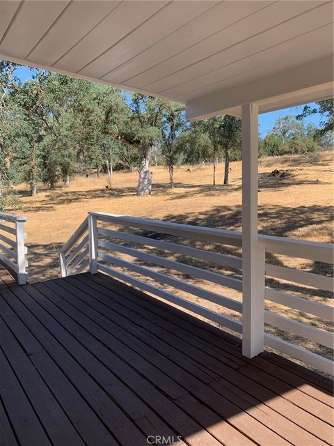 A home in Mariposa