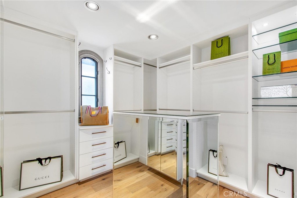 Lido Island (LIDO) - Residential