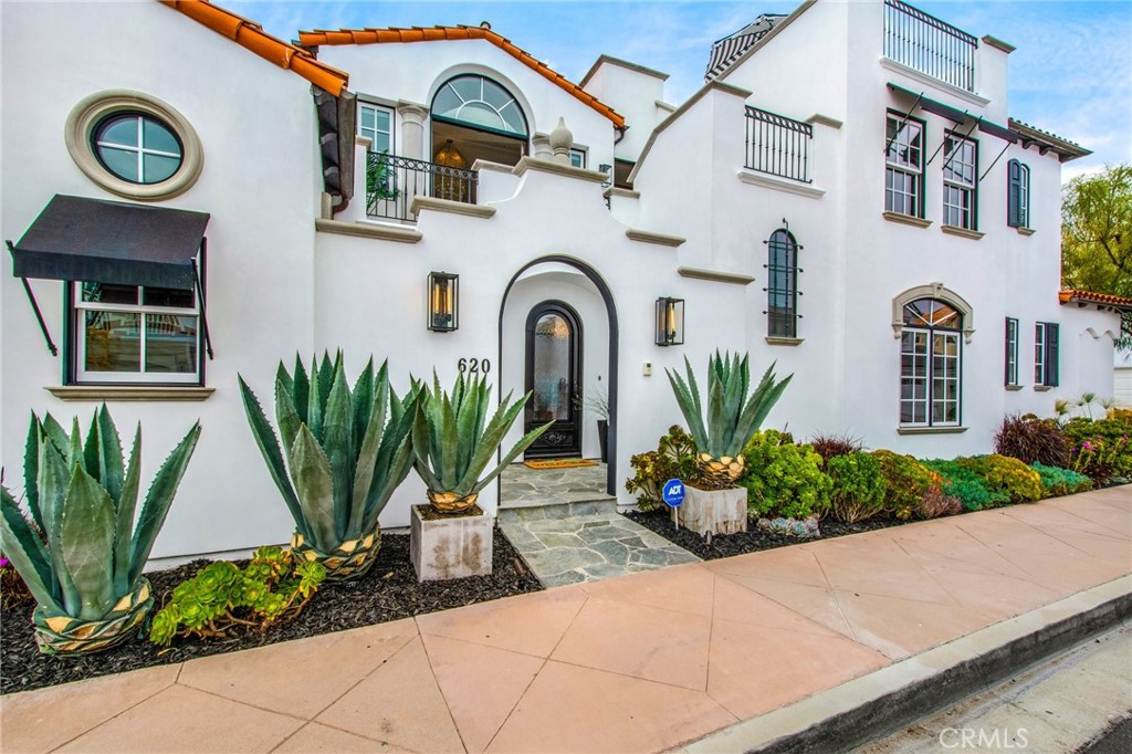 Lido Island (LIDO) - Residential