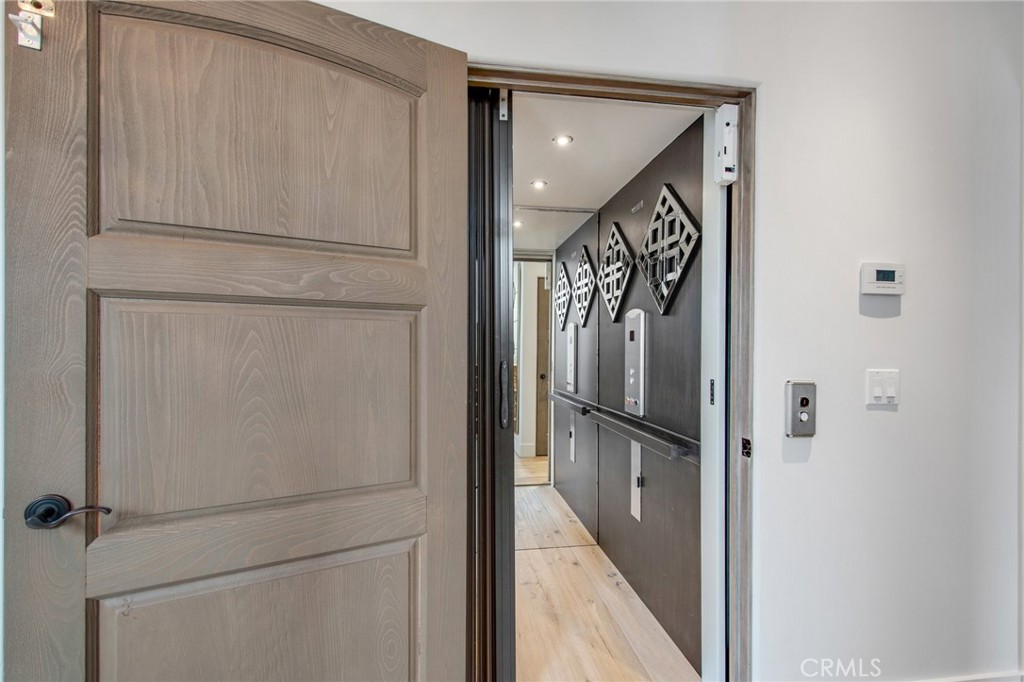 Lido Island (LIDO) - Residential