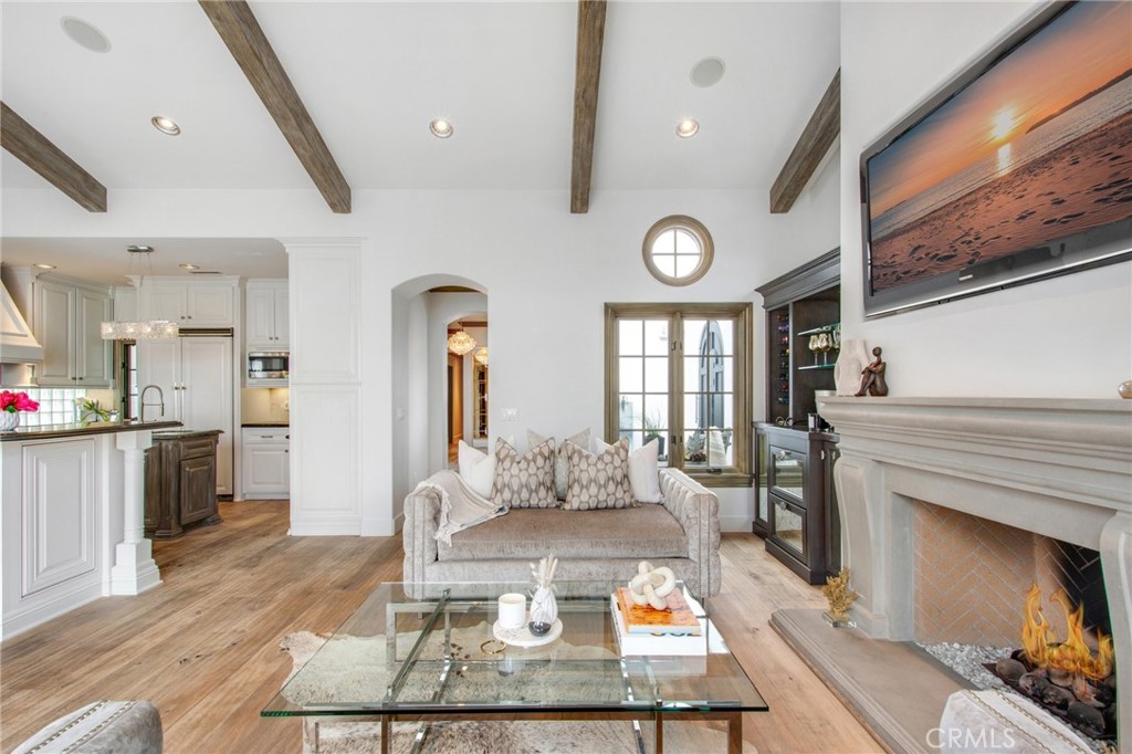 Lido Island (LIDO) - Residential