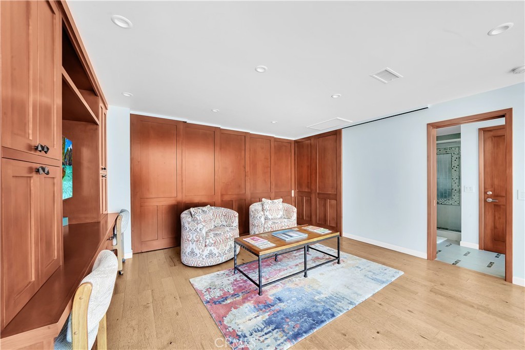 Vista Del Lido Condos (L611) - Residential