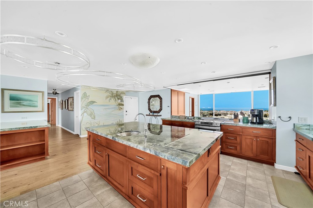 Vista Del Lido Condos (L611) - Residential