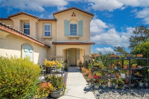 A home in Lake Elsinore