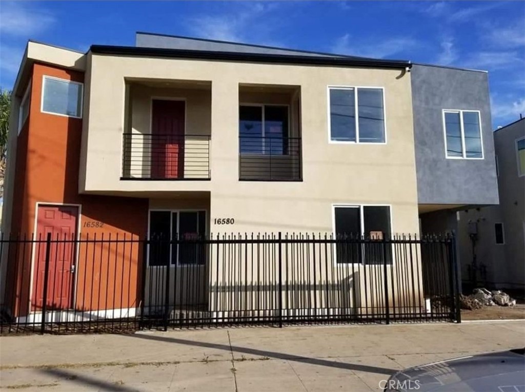 Perfect INCOME Property Opportunity for all Investors!
Potential total income could range from $12,400 to $14,000 per month.
This modern four plex was built in 2019 and is the perfect opportunity for investors, with little to no maintenance required.
The property consists of two separate buildings with two units each. The downstairs units are both three-bedrooms, two-bathrooms and the upstairs units are both four-bedrooms and two-bathrooms. All units have laundry hook ups. The front duplex has four parking spots that are 2 car tandem parking, and the back is the same for a total of 8 parking spots on the premises.
One building has already been ADU approved to renovate and turn the existing four-bedrooms, and two-bathroom unit into two separate units consisting of two-bedrooms, and one-bathroom each, thus increasing revenue even higher.
Located in the heart of Gardena, within walking distance to many restaurants and in close proximity to nearby markets and shops.
Easy access to public transportation and close to the 110, 91, 105 & 405 freeways.
***Not a rent control property***