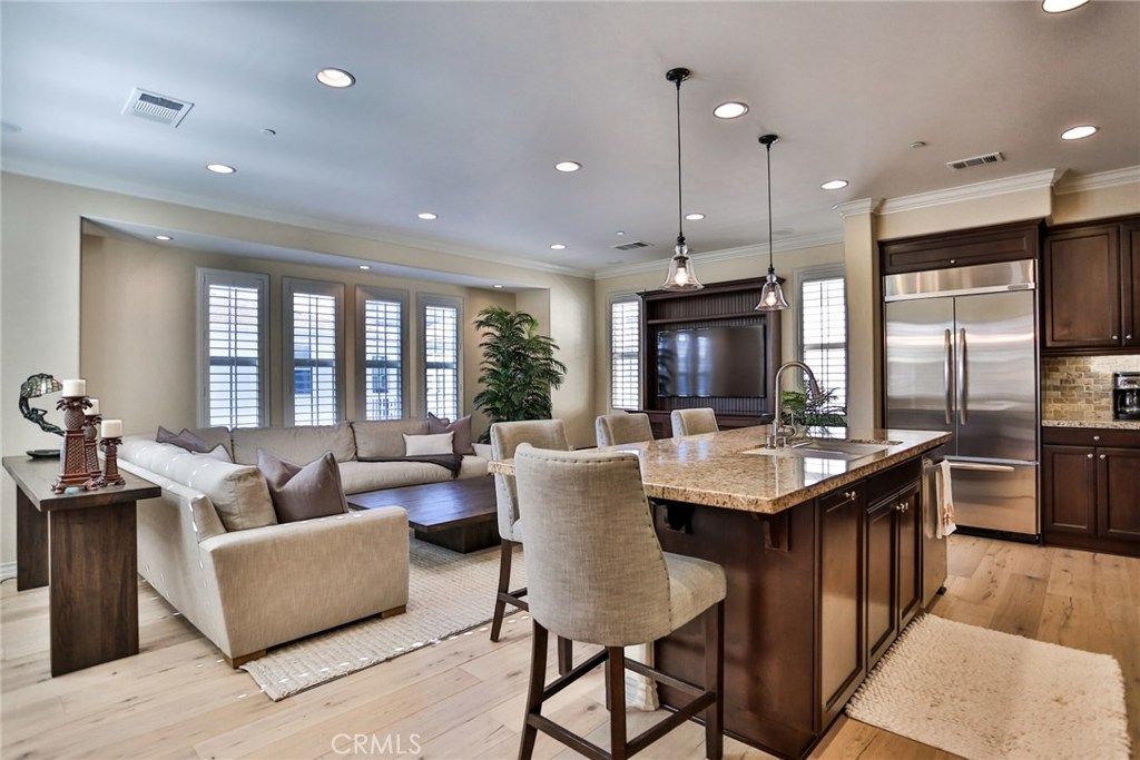 listing image 130728981569507517814