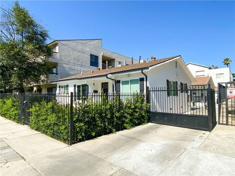 Photo of 5238 Denny Avenue #D, North Hollywood, CA 91601 (MLS # SR23115140)