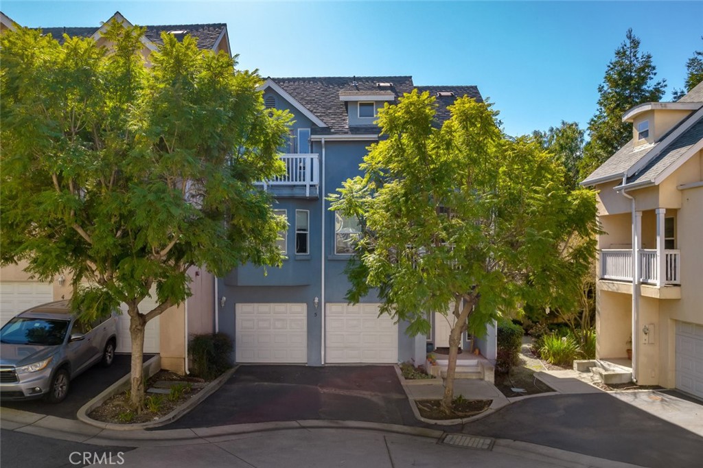 1144 Walnut Street 5

                                                                             San Luis Obispo                                

                                    , CA - $825,000