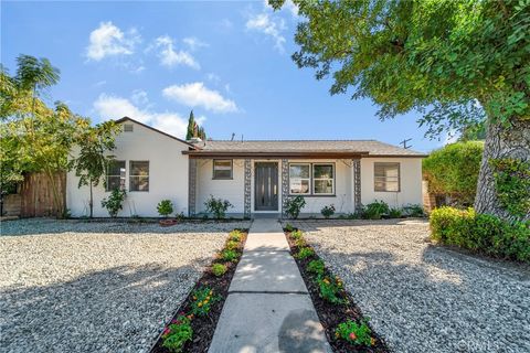 A home in Reseda