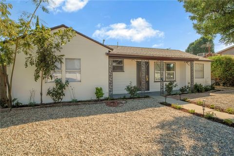 A home in Reseda