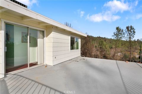 A home in Shasta Lake