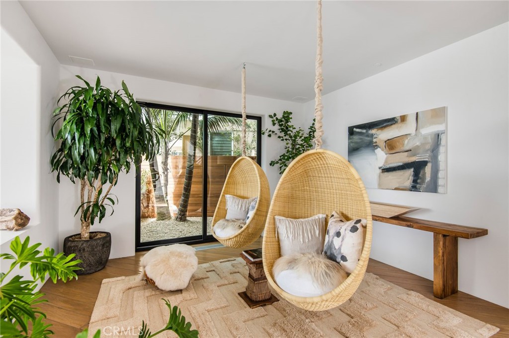 Emerald Bay (EB) - Residential