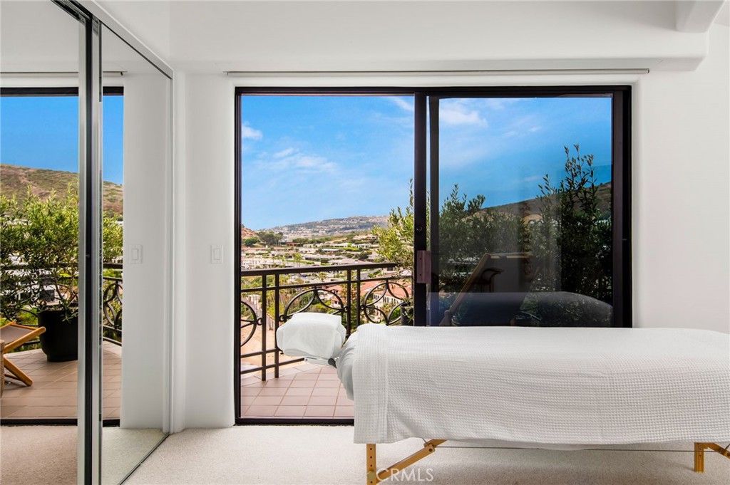 Emerald Bay (EB) - Residential