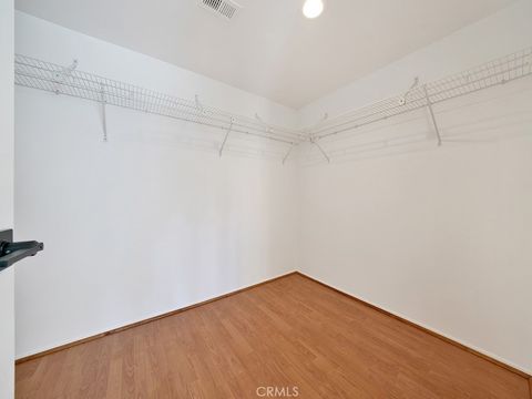 listing image 42