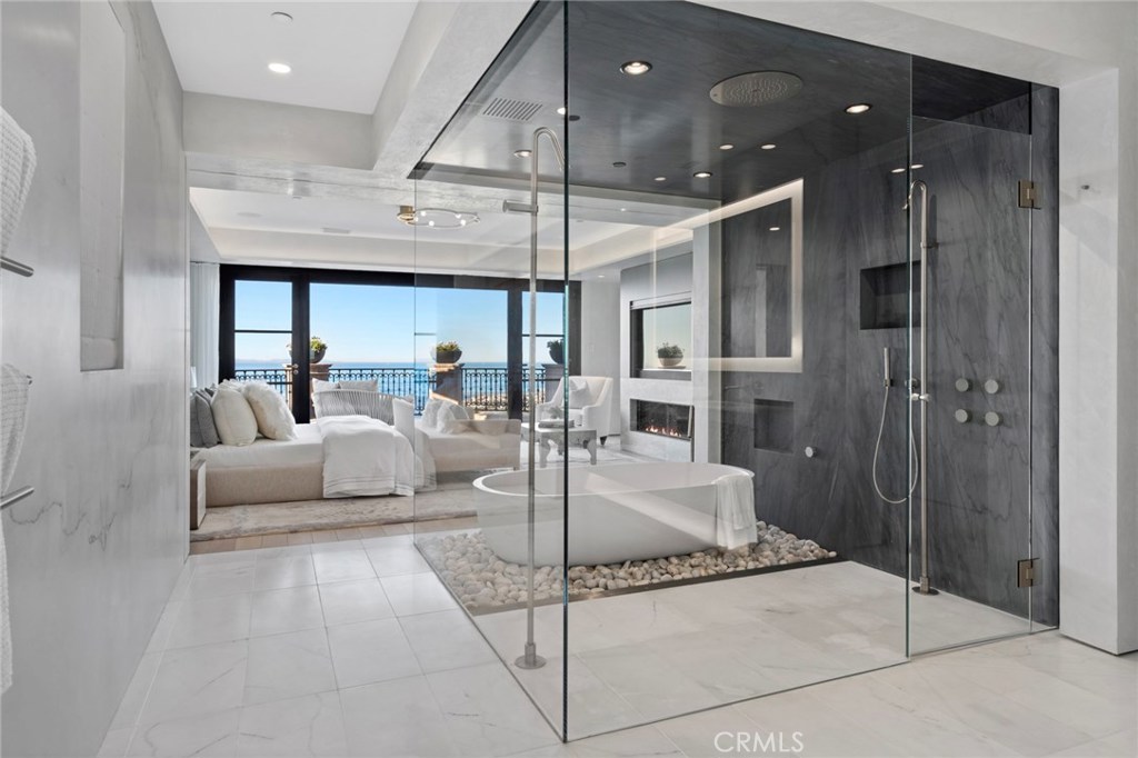 Pelican Crest (NCPC) - Residential