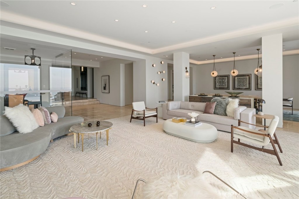 Pelican Crest (NCPC) - Residential