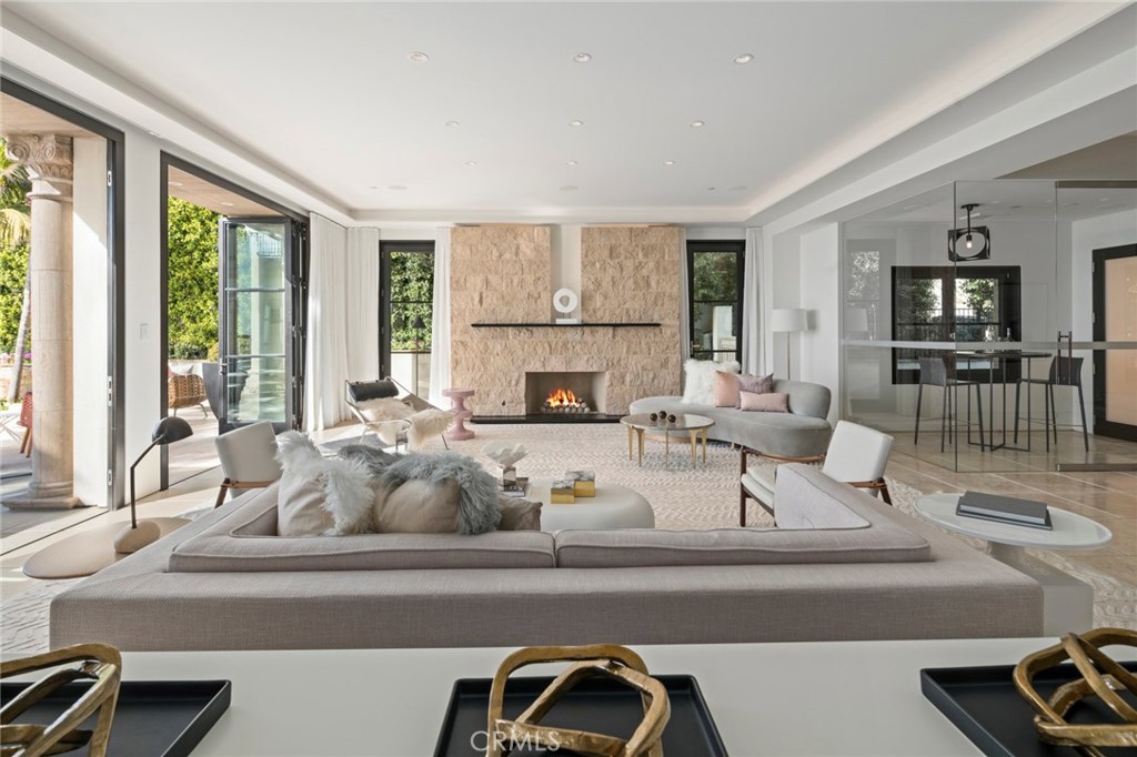 Pelican Crest (NCPC) - Residential