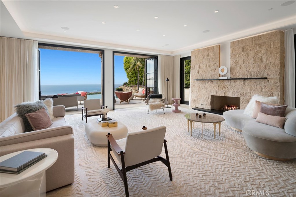 Pelican Crest (NCPC) - Residential