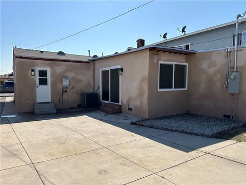 A home in Huntington Park