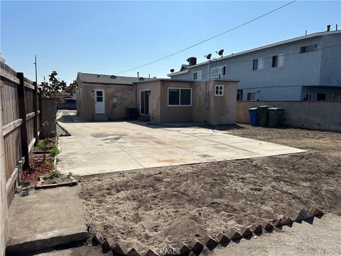 A home in Huntington Park