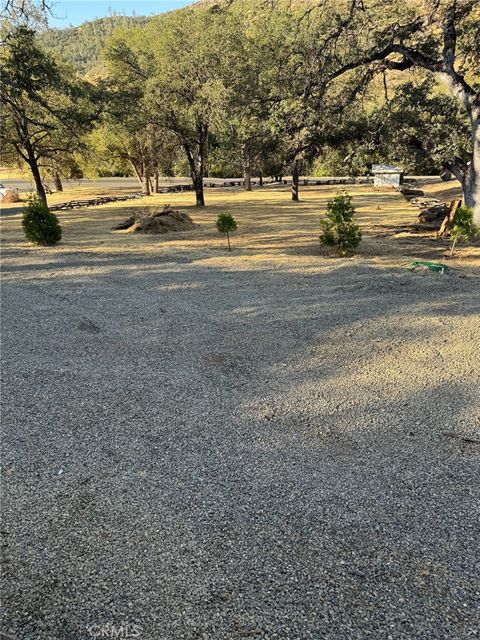 A home in Mariposa