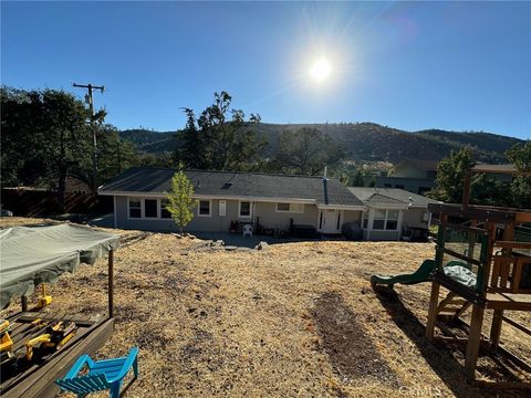 A home in Mariposa