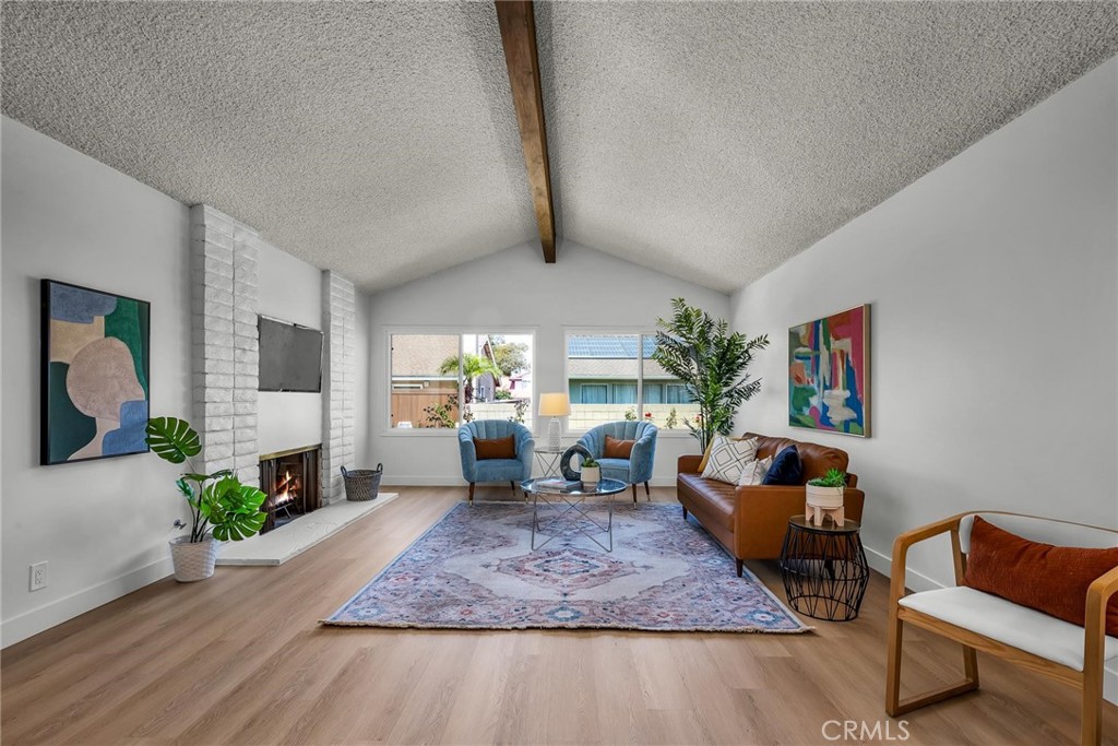 Photo 6 of 44 of 2723 W 233rd Street house