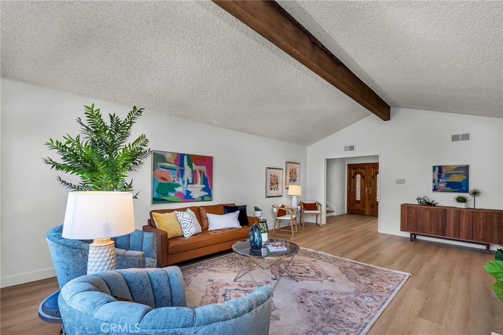 Photo 7 of 44 of 2723 W 233rd Street house