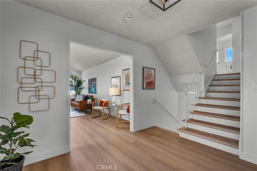 Photo 5 of 44 of 2723 W 233rd Street house