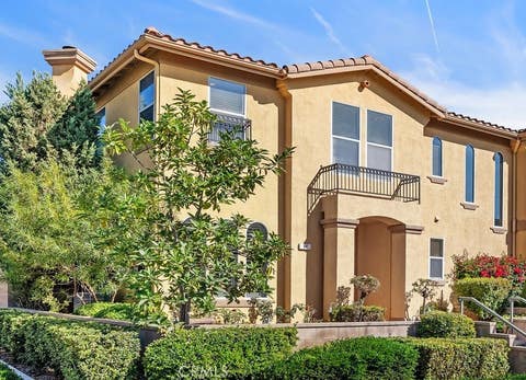 Featured picture for the property OC24232783