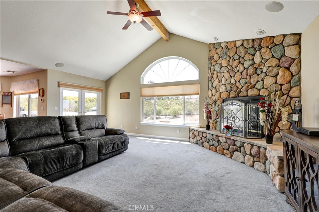 40570 Beaujolais Court