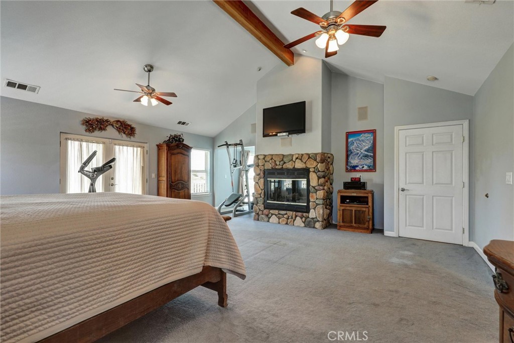 40570 Beaujolais Court