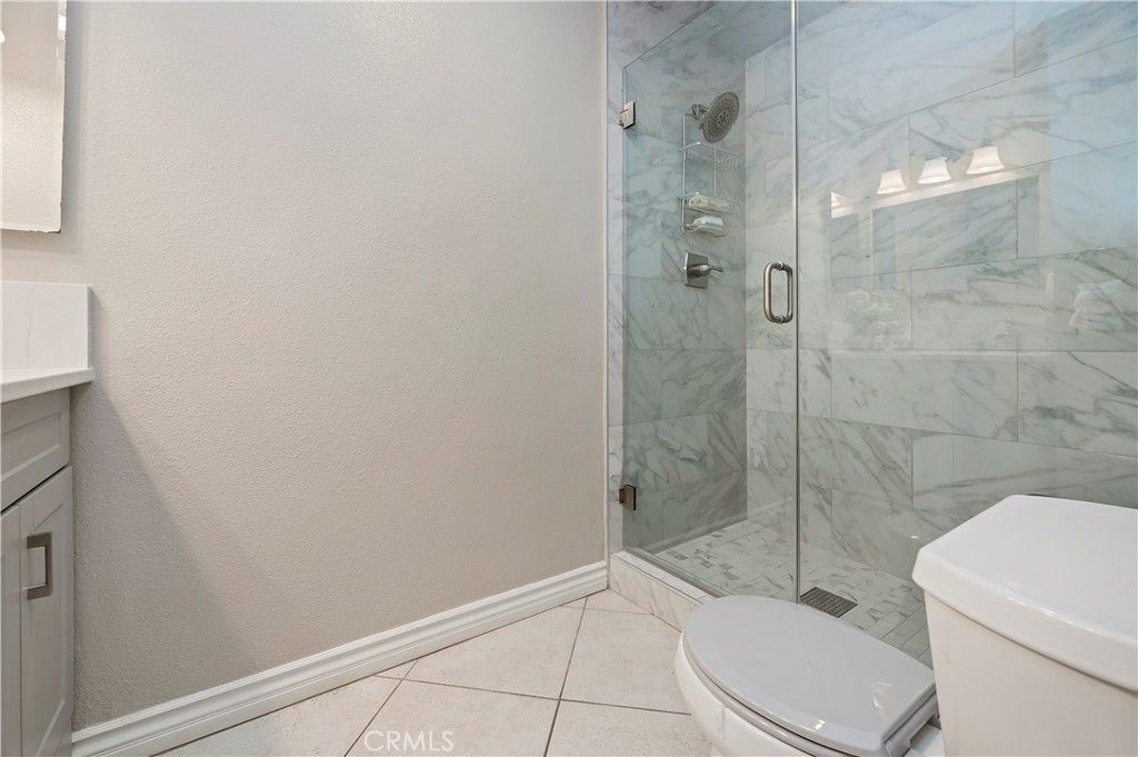 listing image 130724990500824496198